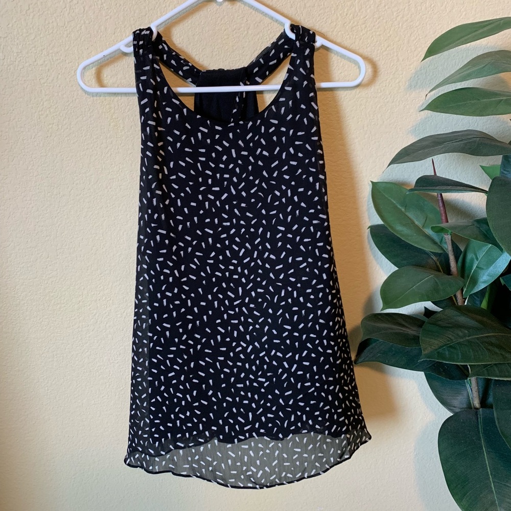 Banana Republic sleeveless twist back black blouse